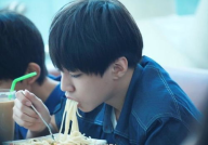 娱乐吃瓜蜀黍王俊凯微博,揭秘娱乐圈幕后故事！”